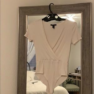 V Neck Short Sleeve Bodysuit